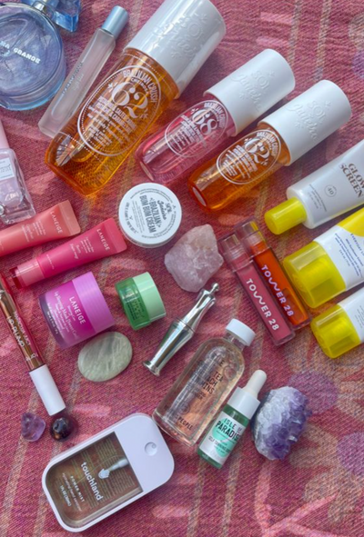 I TRIED TRENDING SUMMER PRODUCTS SO YOU DON'T HAVE TO